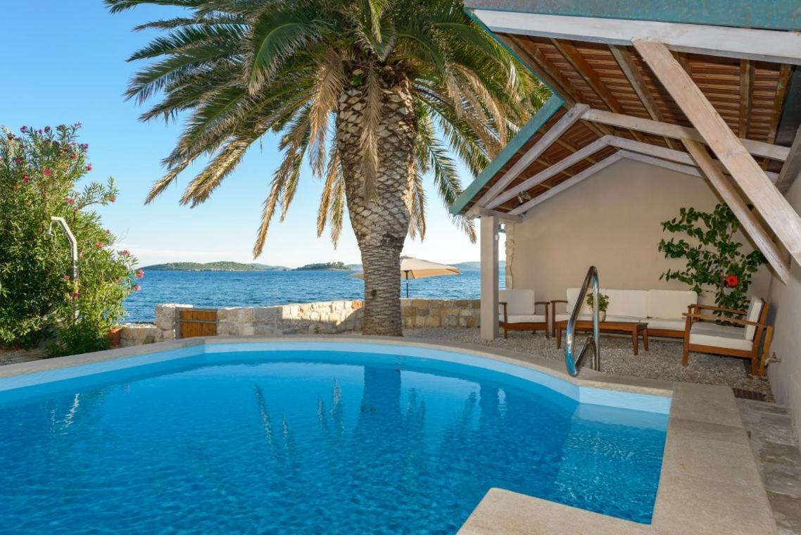 Luxury Beachfront Villa Mare With Private Pool At The Beach Orebic - Peljesac Экстерьер фото