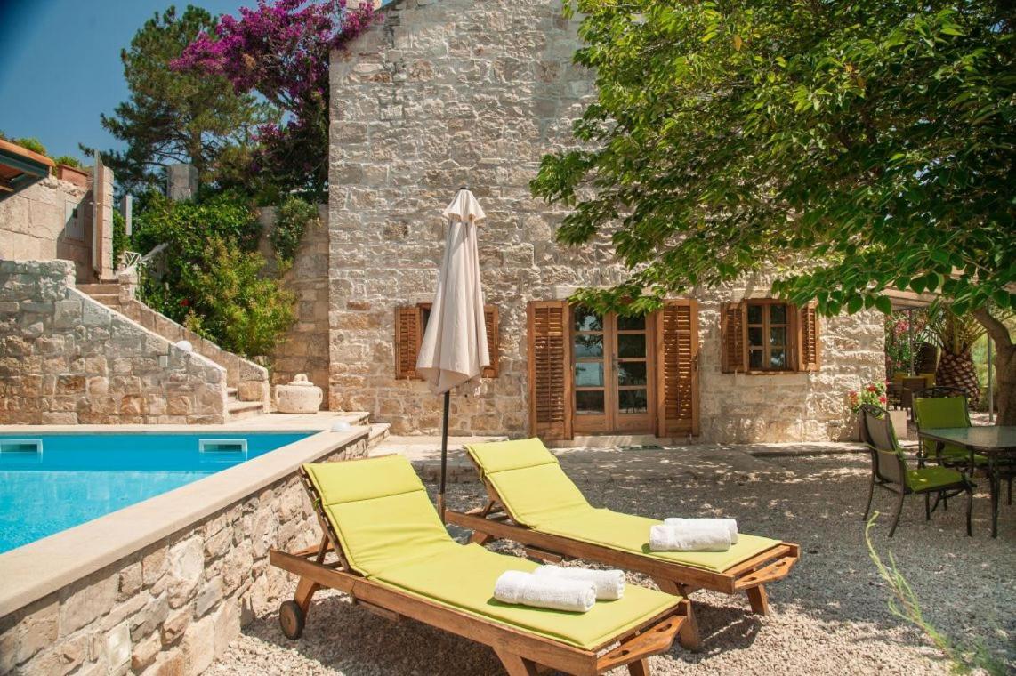 Luxury Beachfront Villa Mare With Private Pool At The Beach Orebic - Peljesac Экстерьер фото