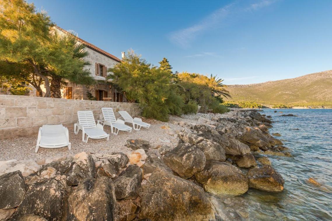 Luxury Beachfront Villa Mare With Private Pool At The Beach Orebic - Peljesac Экстерьер фото