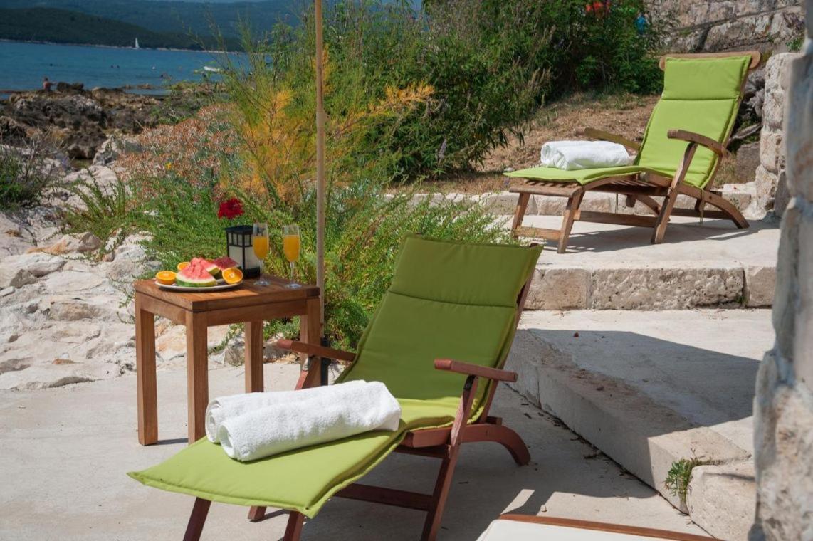 Luxury Beachfront Villa Mare With Private Pool At The Beach Orebic - Peljesac Экстерьер фото