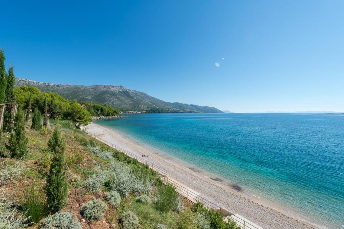 Luxury Beachfront Villa Mare With Private Pool At The Beach Orebic - Peljesac Экстерьер фото